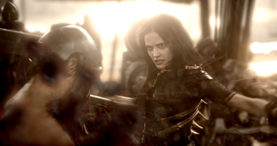 Eva Green w filmie '300: Początek imperium'