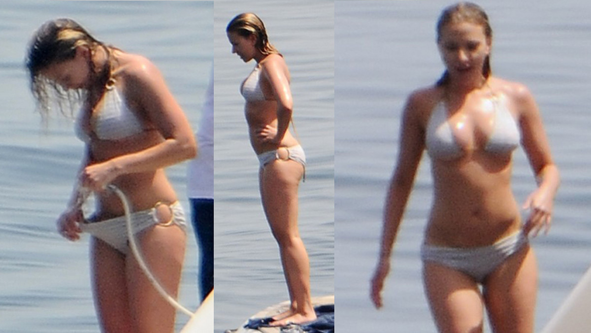 Scarlett Johansson w bikini