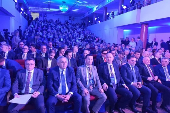 (FOTO) Okupiće 700 učesnika: Otvoren 7. Samit energetike „SET – Trebinje 2026“, jedan od NAJZNAČAJNIJIH STRUČNIH SKUPOVA u regionu