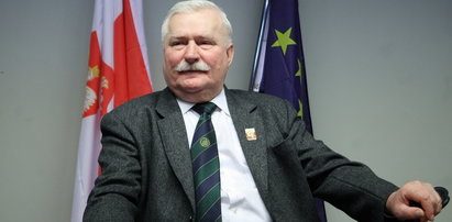 Specjalista twierdzi, czy Wałęsa podpisał pod presją