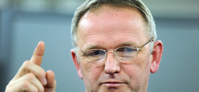 Ks. Lemański prosi o urlop, bo podupadł na zdrowiu. Abp Hoser odmawia. LIST