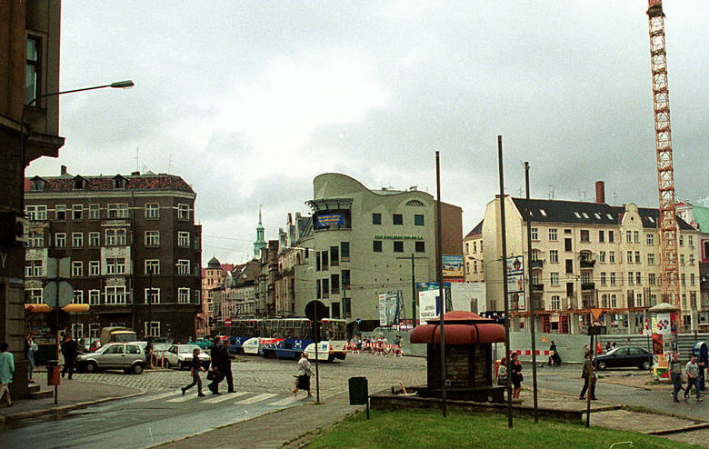 Budowa Kupca Poznańskiego, lata 90.