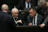 Pałac Prezydencki poruszony zatrzymaniami CBA. "Po co robić to o 6 rano? Cyrk"