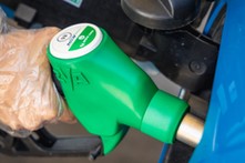 Przygraniczne niemieckie stacje paliw zagrożone bankructwem. Kierowcy kupują benzynę w Polsce