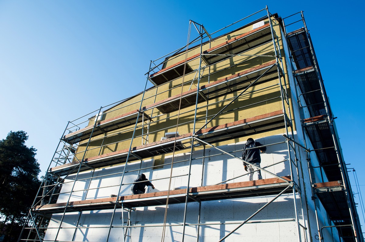 Czyste Powietrze: dziś protest w Warszawie. Wykonawcy grożą falą bankructw