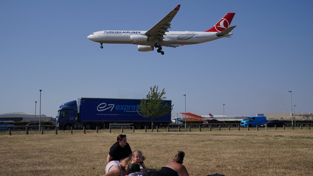 A British Airways szünetelteti a budapesti járatot, pedig félmillióért is veszik a jegyeket