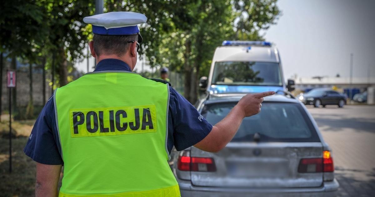  Trzy sekundy pomiaru i po dowodzie rejestracyjnym. Policja robi użytek z supersprzętu