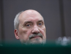 Sensacyjne badania Macierewicza. Oto, co stało się z tupolewem