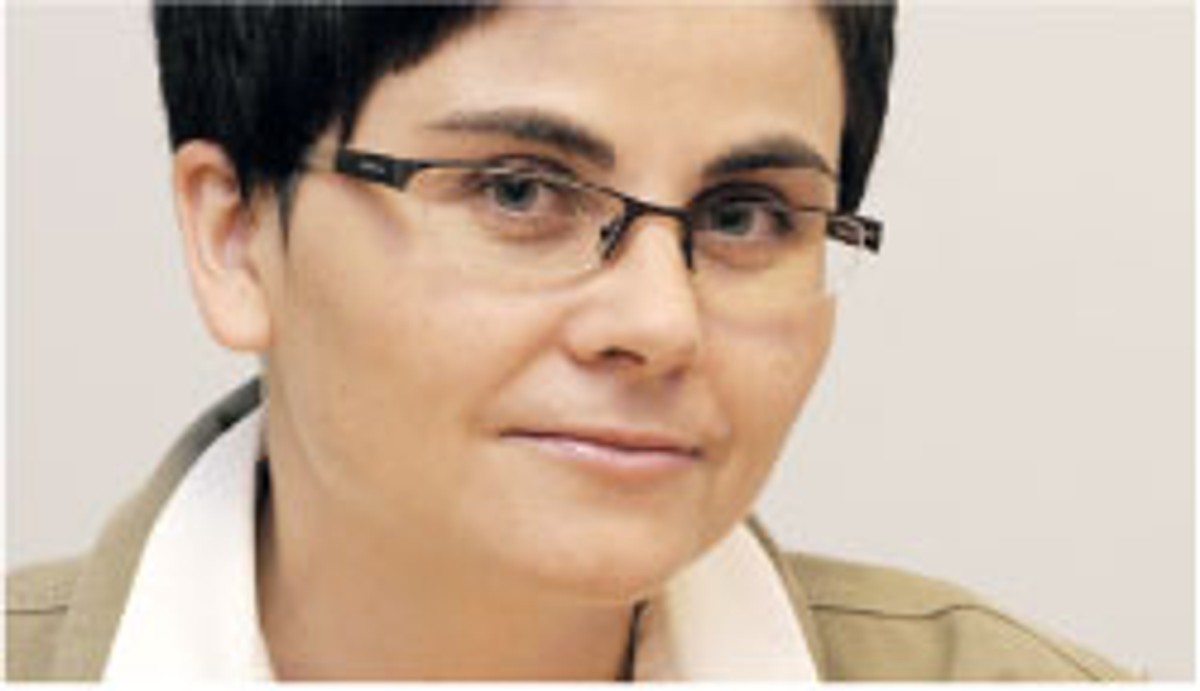 Jolanta Góra-Ojczyk, jolanta.ojczyk @infor.pl