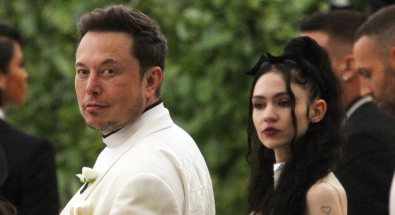 In September 2021, Page Six reported that Musk and Grimes had broken up after three years of dating. He said at the time that they were semi-separated but still loved each other and are on great terms.