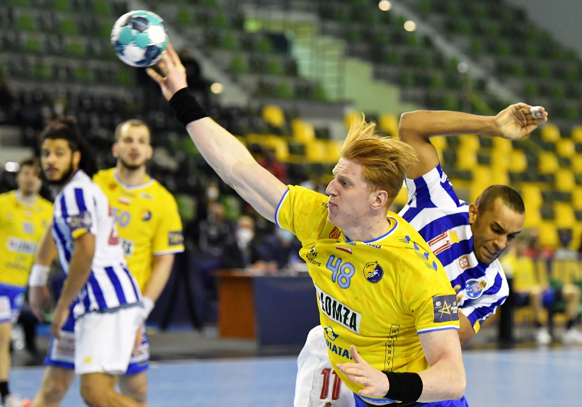 Zawodnik Łomży Vive Kielce Tomasz Gębala