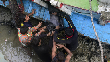 Bangladesz: wypadek promu na rzece, są ofiary