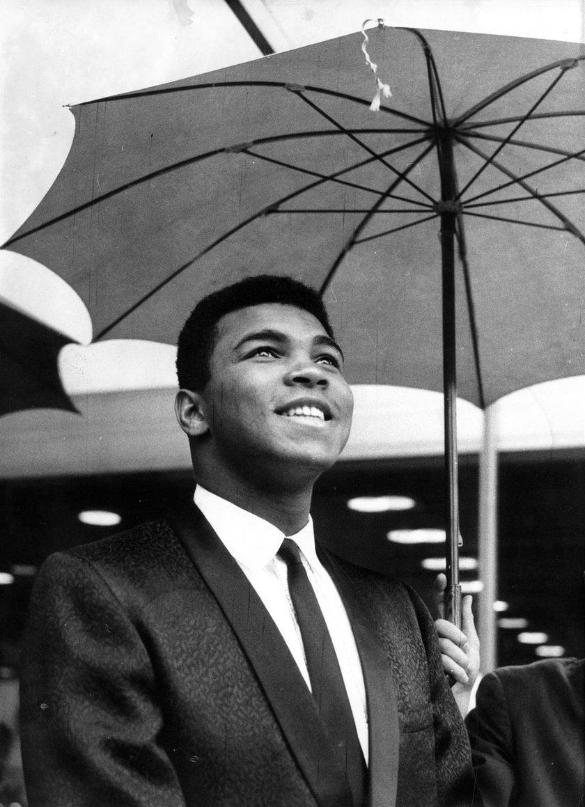 Muhammad Ali odszedł. Przypomnij sobie jak żył legendarny pięściarz