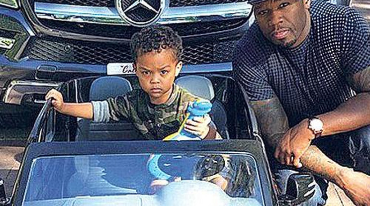 50 Cent fia mini Mercit kapott