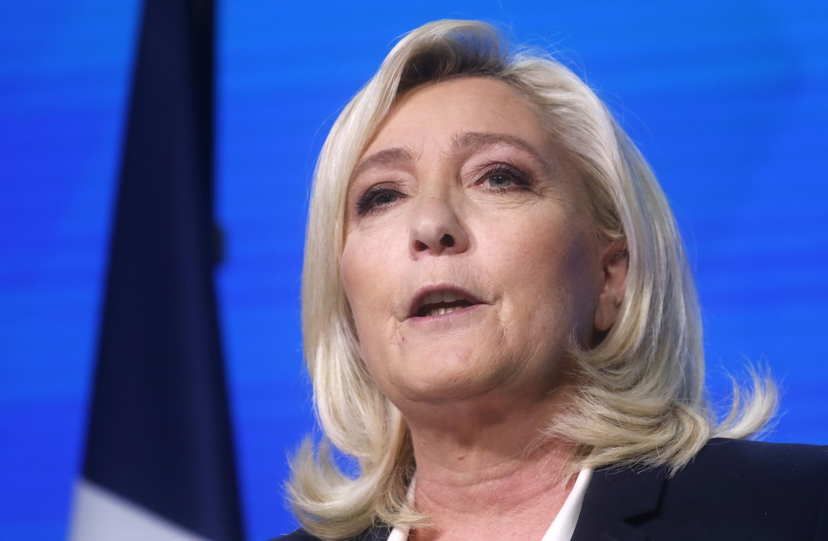 Dla Le Pen kluczowe jest również wypowiedzenie Europejskiej konwencji praw człowieka.