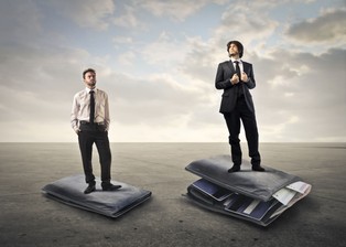 Polacy coraz zamożniejsi. Czy Polska wyprzedzi Szwajcarię i dołączy do światowej elity? Prognozy nie pozostawiają wątpliwości