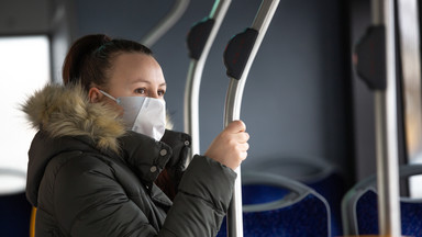 Ekspert: nie tylko reżim sanitarny. Edukacja na temat zakażeń równie ważna w walce z epidemią