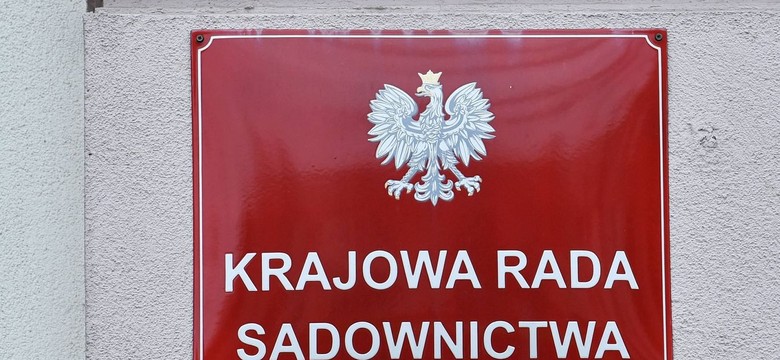 "Świąteczna" uchwała Krajowej Rady Sądownictwa [OPINIA]