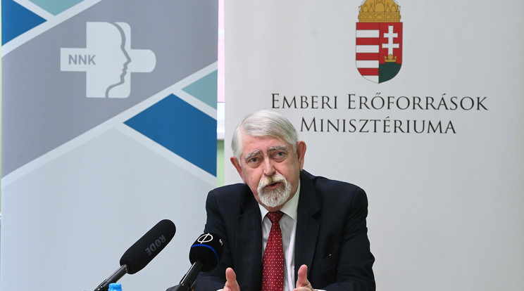 Kásler Miklós emberi erőforrás miniszter szerint nemzetközi szinten is beigazolódott a magyar kormány álláspontja / Fotó: MTI/Bruzák Noémi
