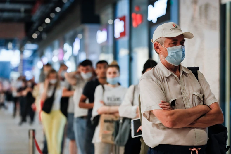 Red za vakcine u Moskvi