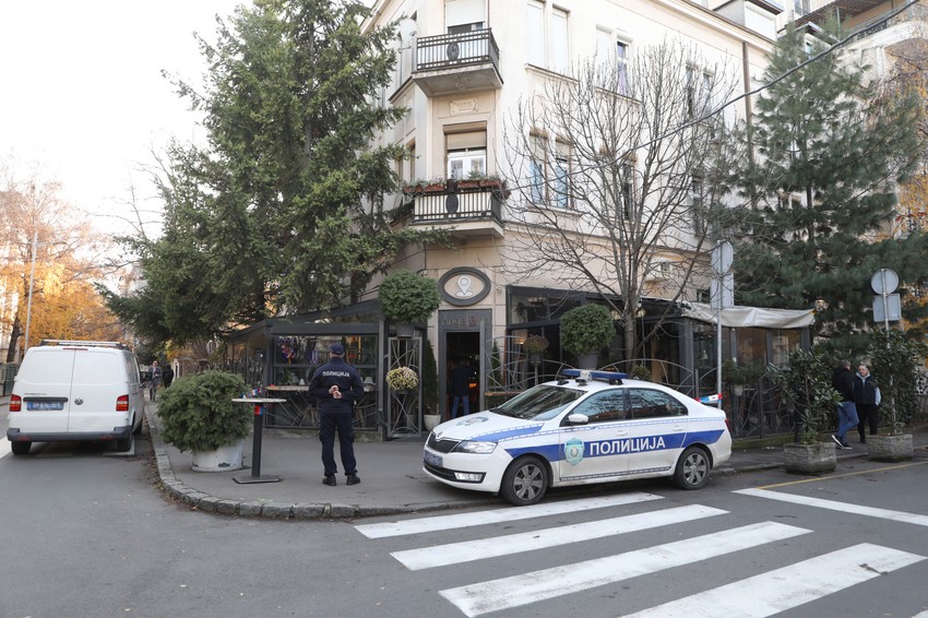 Pucnjava na Vračaru