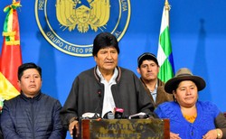 Prezydent Boliwii rezygnuje i... prosi Rosję o azyl? Jest komentarz Kremla