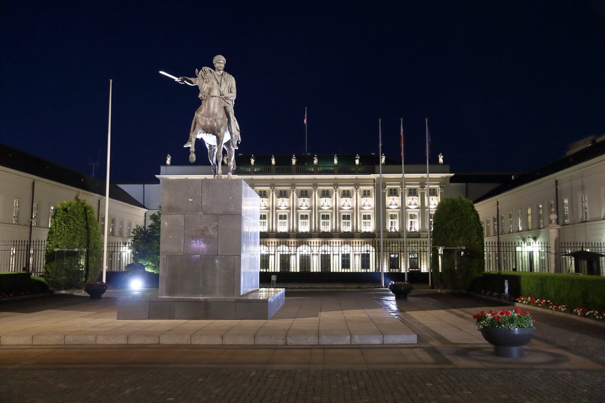 Zmiana trendu na ostatniej prostej kampanii. Jest najnowszy sondaż prezydencki
