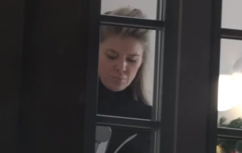 Melina Džinović u hotelu