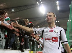 Mecz Legii ze Sportingiem niezagrożony. Śnieg usuwany na bieżąco