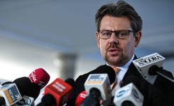 Misiło zawiadamia prokuraturę ws. wulgarnych komentarzy na swoim Facebooku. 'Bierność PiS jest zatrważająca'