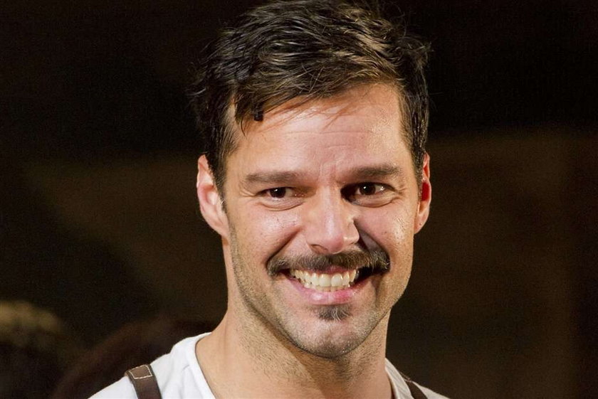 Ricky Martin zapuścił wąsy. BOSKO?