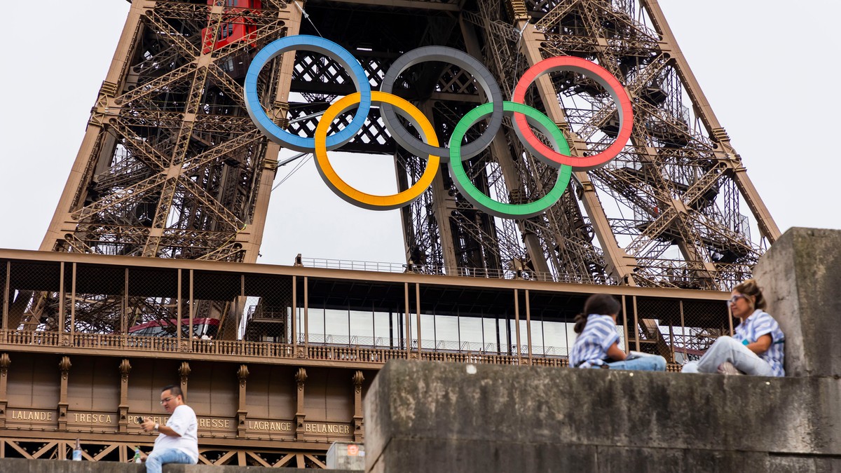 Néhány héttel az olimpia előtt durván megemelték az Eiffel-torony belépőjegyeinek az árát