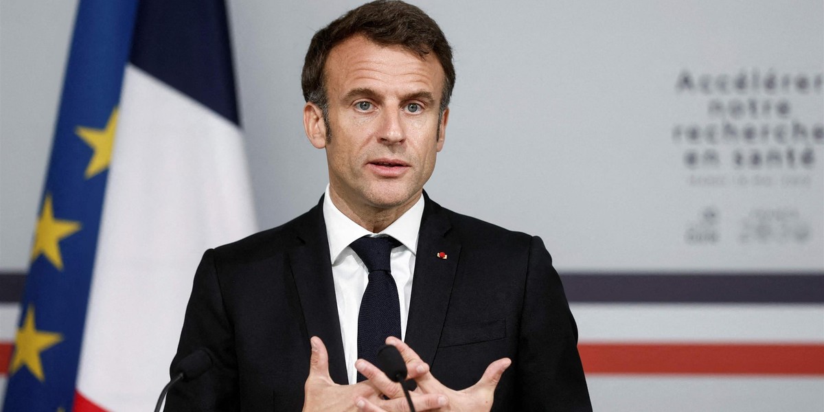 Emmanuel Macron jako "lizus Putina". Tak nazwał go inny znany polityk