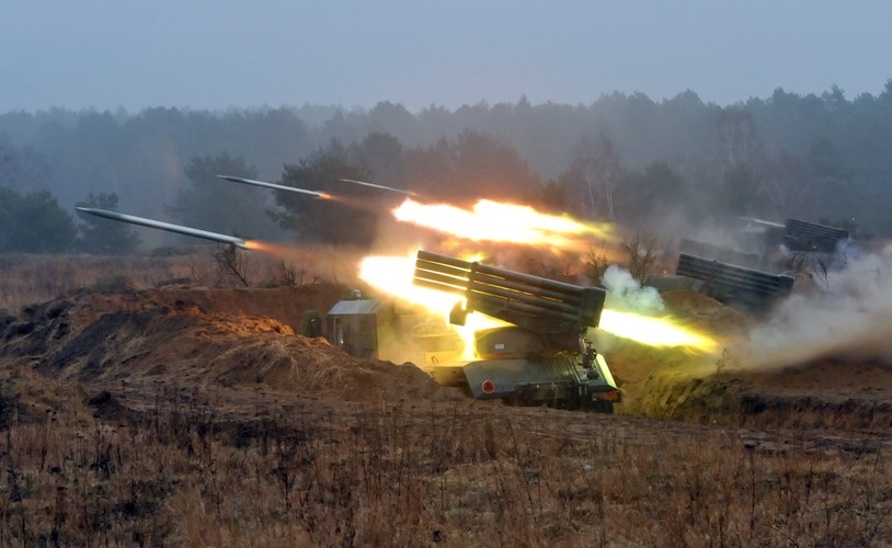 W szkoleniu poligonowym w Drawsku Pomorskim bierze udział niemal 700 żołnierzy i blisko 150 jednostek sprzętu Sił Zbrojnych RP. Fot. (mgo) PAP/Marcin Bielecki