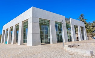 Musk rozwścieczył szefa Jad Waszem. "Niemcy muszą pamiętać o ciemnych kartach historii"