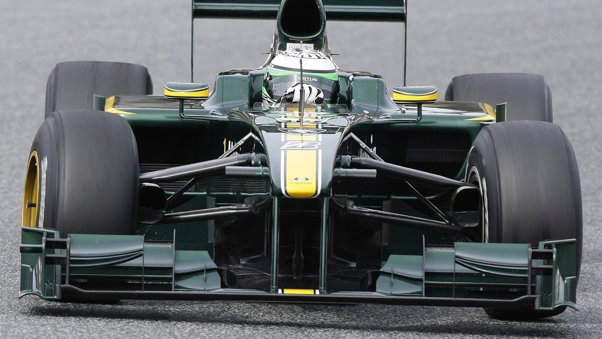 Team Lotus F1 Team, który jak dotąd był najlepszą z nowych ekip w tym sezonie, podczas Grand Prix Hiszpanii zaprezentuje poprawiony bolid, T127, który w założeniu inżynierów ma być szybszy o prawie sekundę.