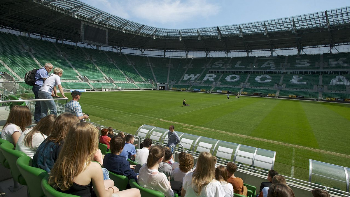 Już od najbliższej soboty po wrocławskim stadionie będzie się można przespacerować za darmo. Obiekt będzie dostępny dla zwiedzających w każdy weekend, aż do września.