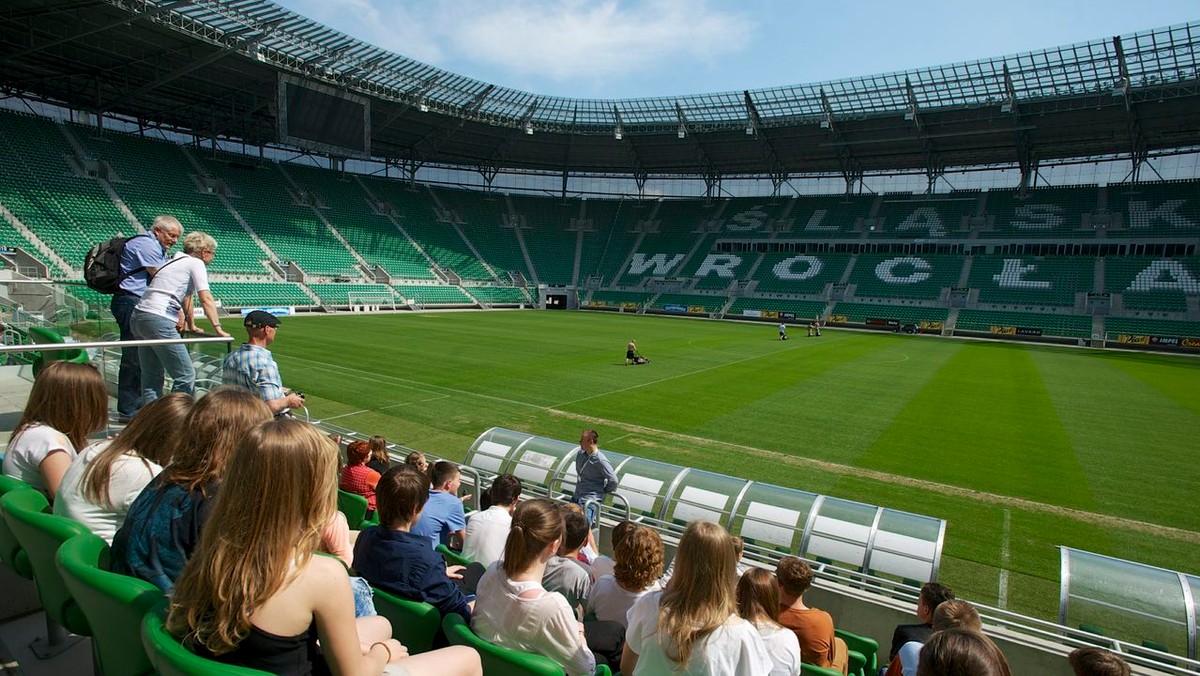 Już od najbliższej soboty po wrocławskim stadionie będzie się można przespacerować za darmo. Obiekt będzie dostępny dla zwiedzających w każdy weekend, aż do września.