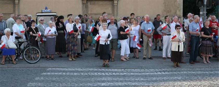 Hołd powstańcom tylko przy okazji