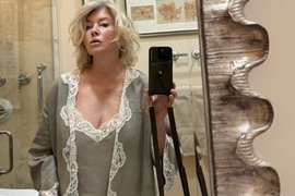 Čuvena plavuša IMA 83 GODINE, ali izgleda 3 decenije mlađe, a onda priznala da NIKADA NE NOSI DONJI VEŠ!