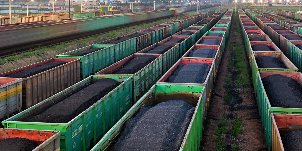 W drugim kwartale kolej musiała obsłużyć zwiększony import węgla poprzez porty morskie i eksport zboża z Ukrainy.