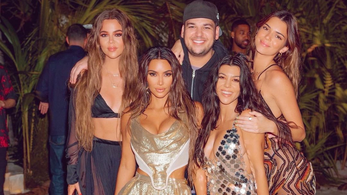 Kim Kardashian celebrowała 40. urodziny na prywatnej wyspie. Fani są oburzeni