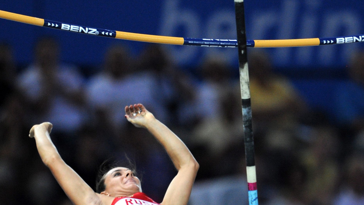 Rosjanka Jelena Isinbajewa ustanowiła nowy rekord świata w skoku o tyczce uzyskując wysokość 5,06 m podczas mityngu Złotej Ligi w Zurychu. To 27. rekord świata ustanowiony przez Rosjankę.