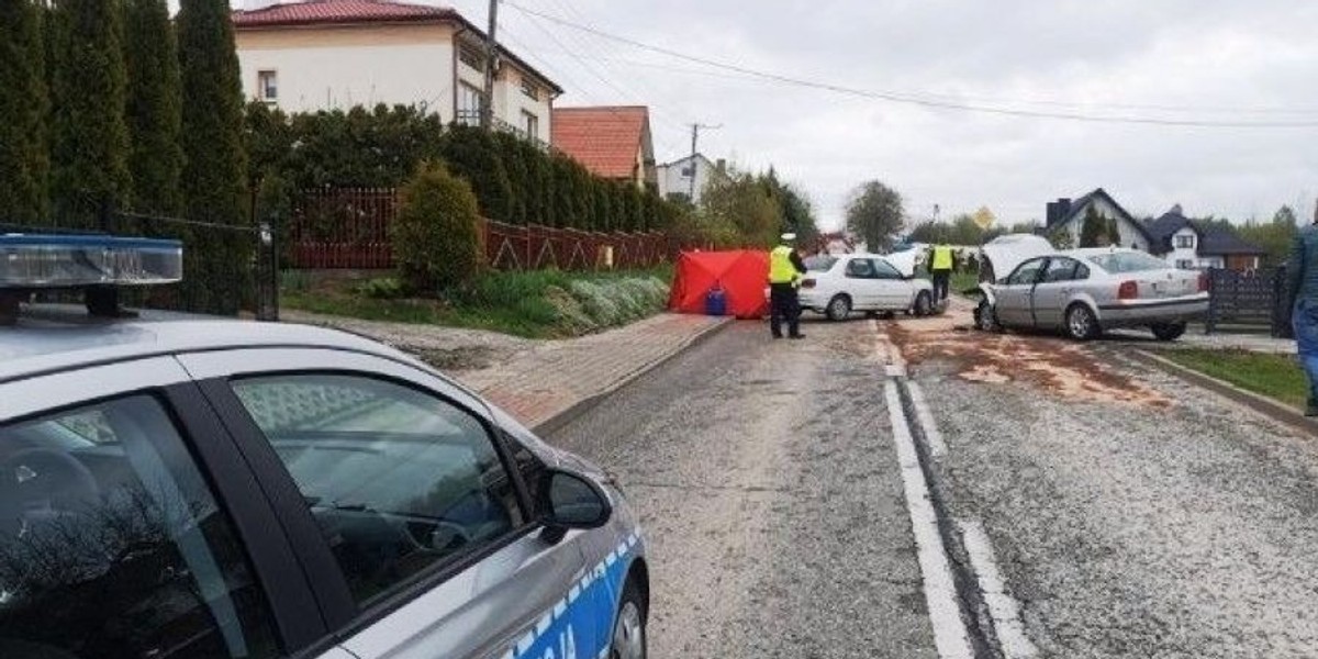 Tragiczny wypadek w Dąbrowie. Nie żyje 6-letni chłopiec.