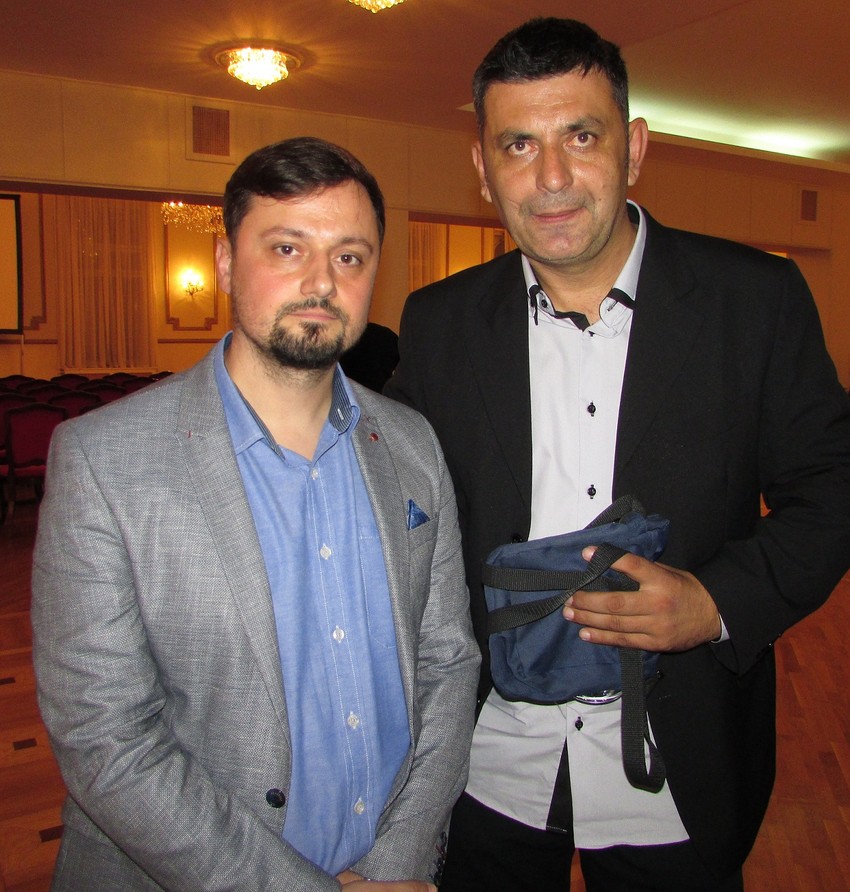 Aleksandar, sin Milana Tepića i Nedeljko Lajšić, autor filma 