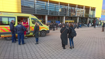 Nemzetközi bűnözőre csaptak le a rendőrök az Ikeában, utána ütött ki a tűz az Örs vezér téren
