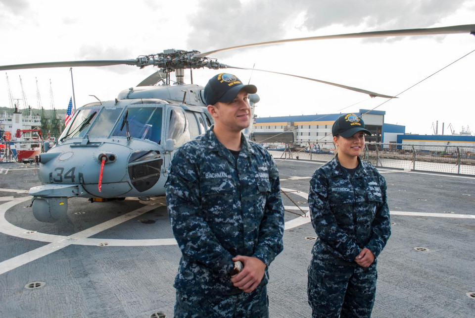 USS "Mount Whitney" w Gdyni