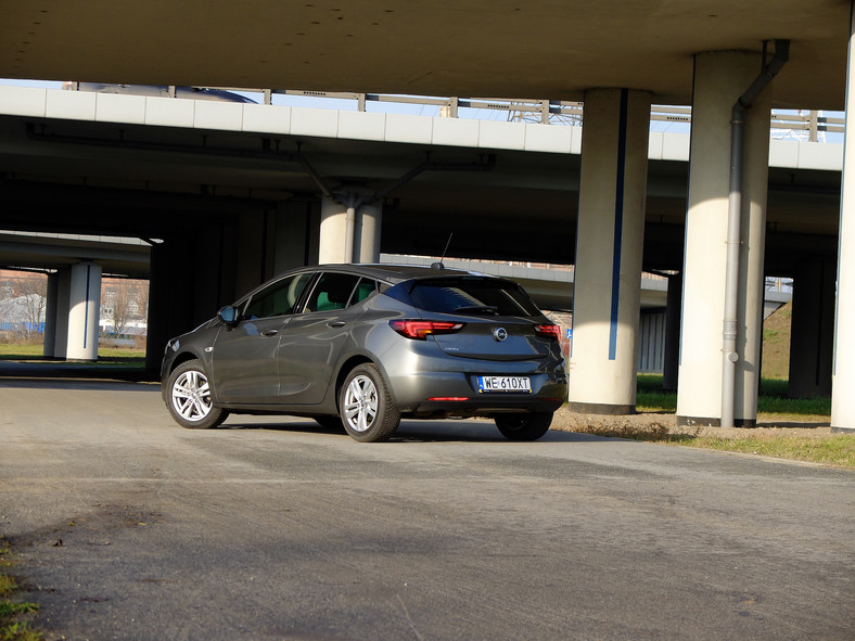 Opel Astra GS Line 1.2/130 KM
