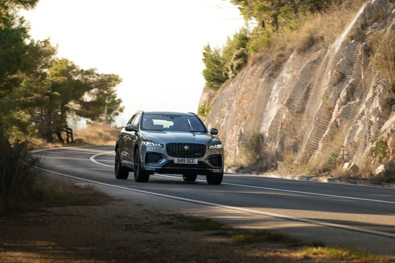 Jaguar F-PACE