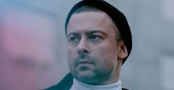 Chłopiec z zapałkami podpala wielki ogień. Bartek Królik "14" [RECENZJA]